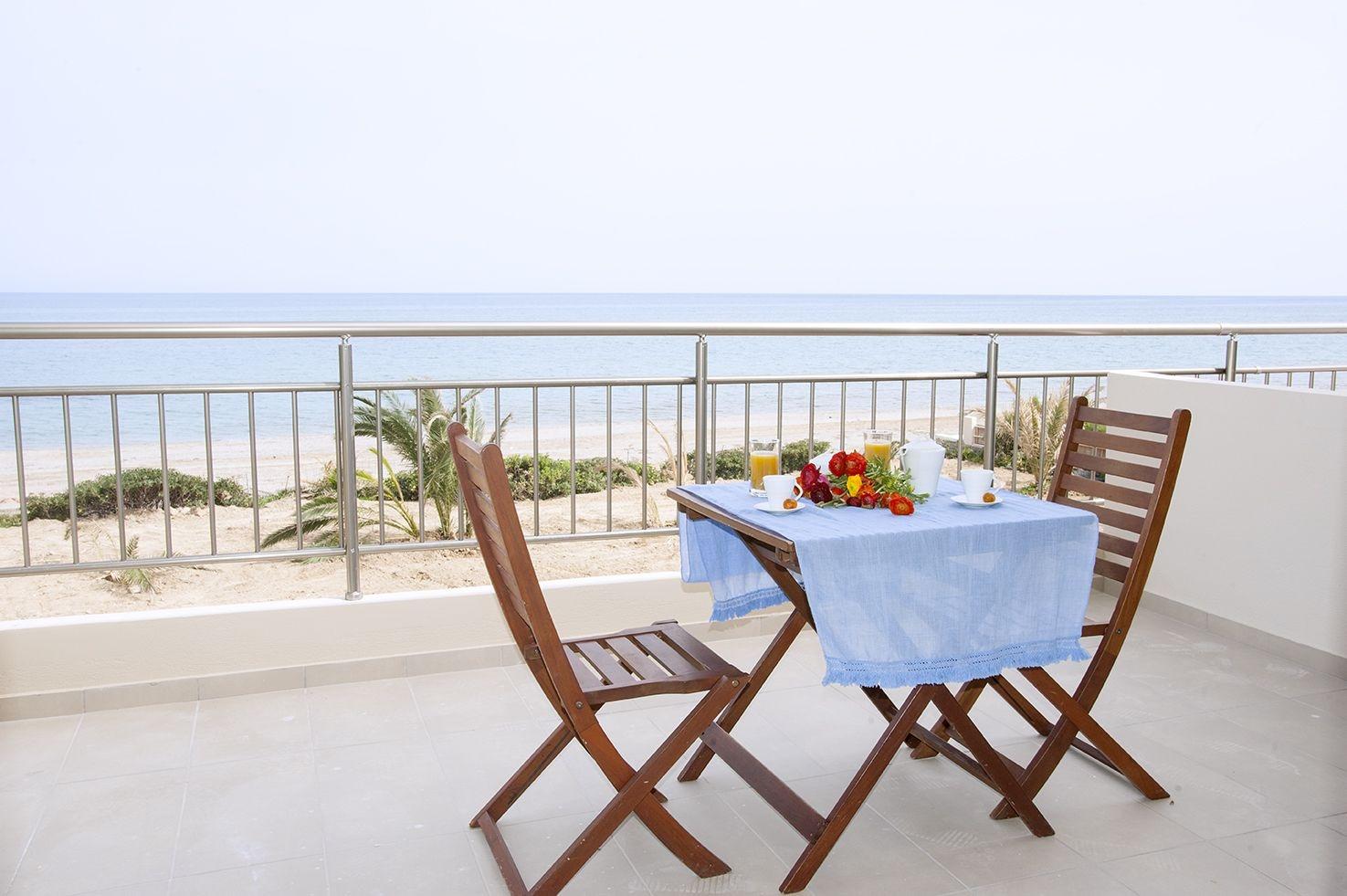 Maravel Star Art Hotel Adelianos Kampos Ngoại thất bức ảnh